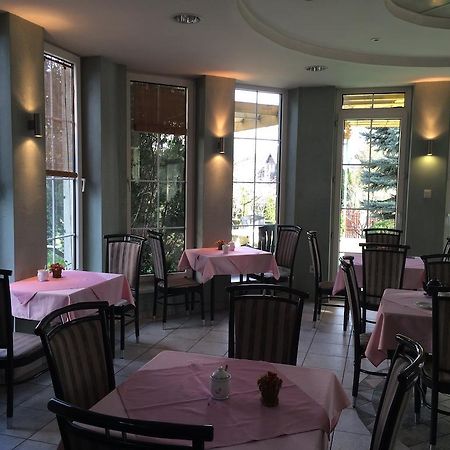 Belle Fleur Panzio Bed & Breakfast Budapest Exterior photo